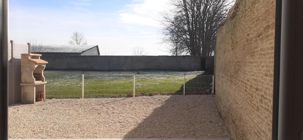 La Grange Vila Banneville-la-Campagne Exterior foto